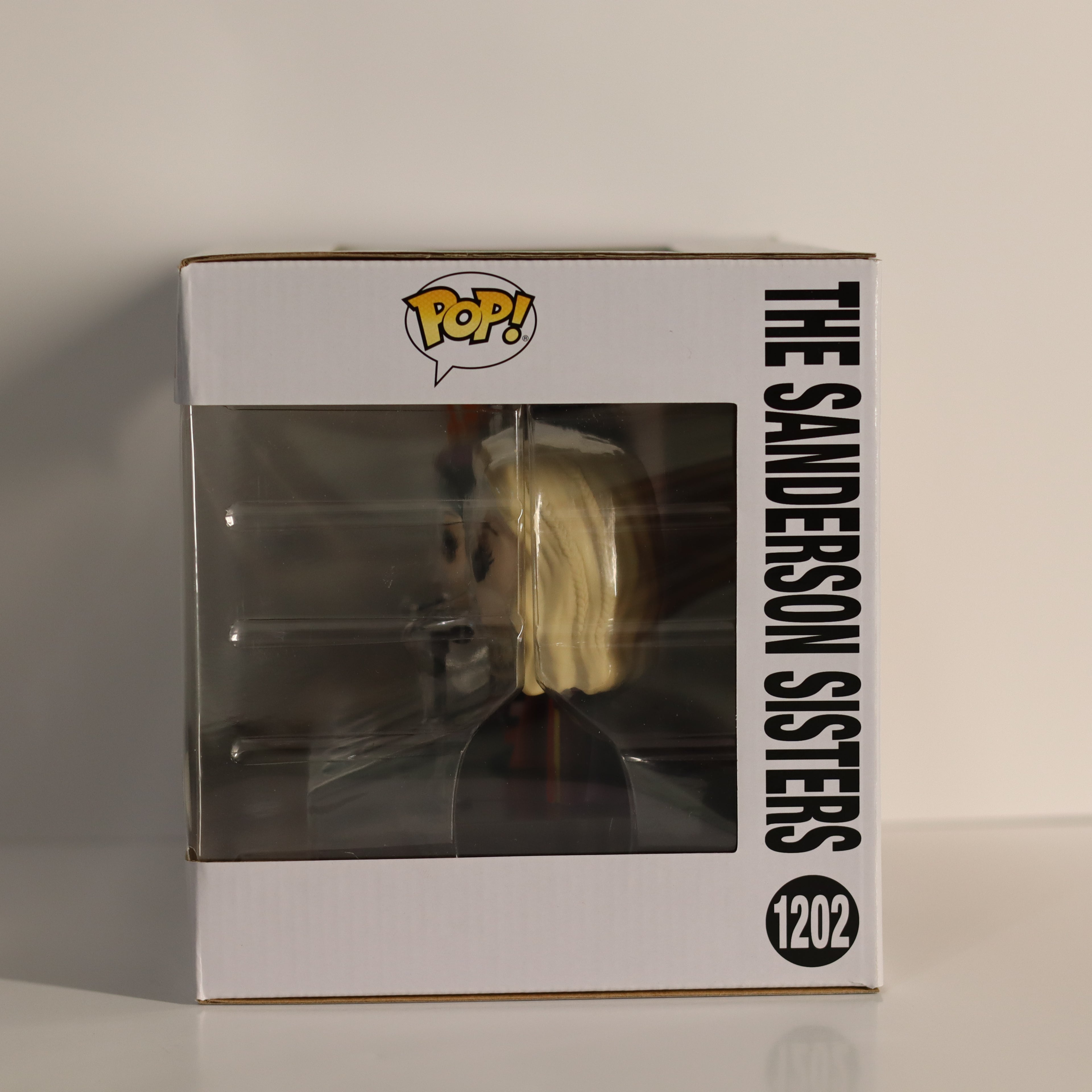 Pop! Vinyl box featuring 'The Sanderson Sisters' with a white background