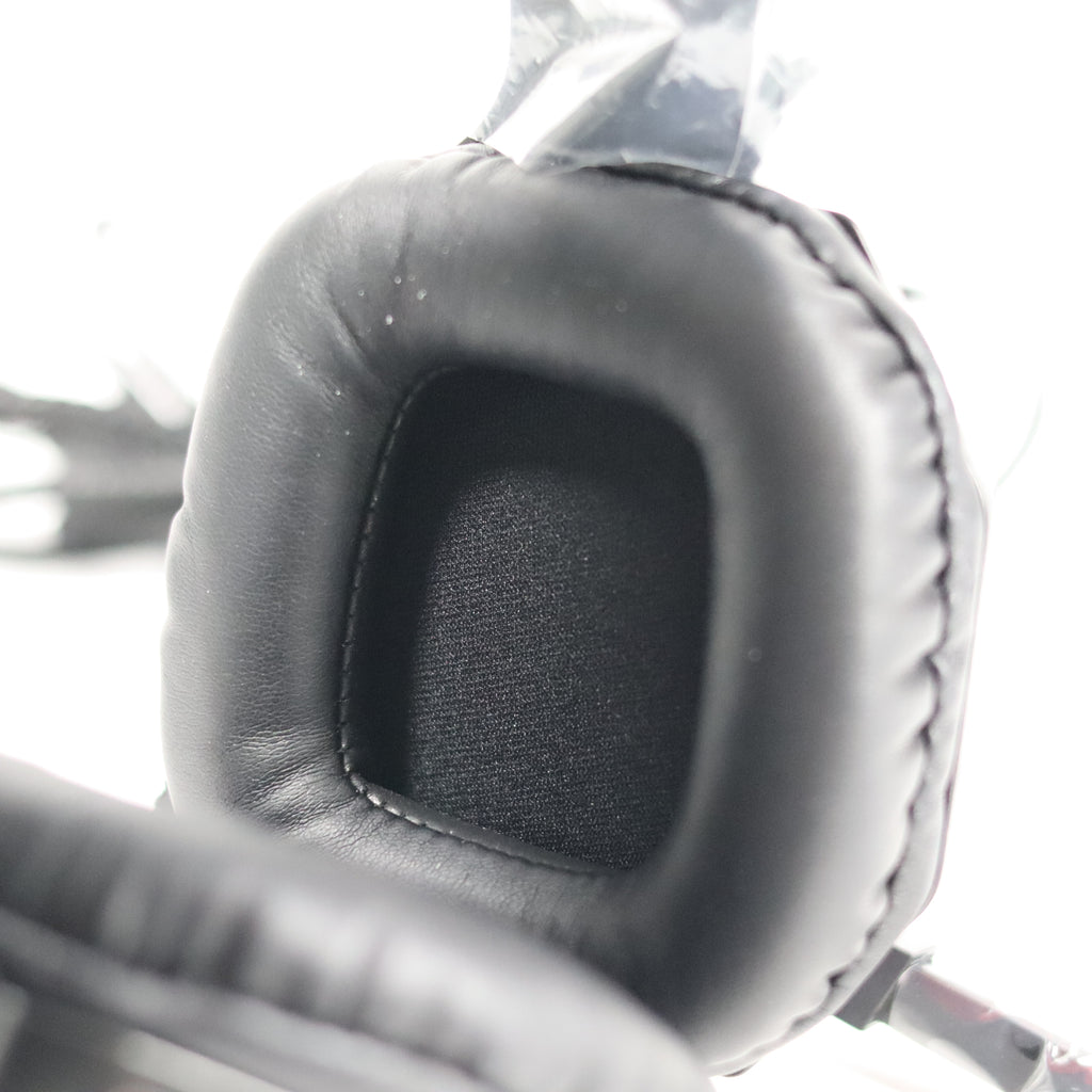 Close-up of a gray earpad on a blurred background