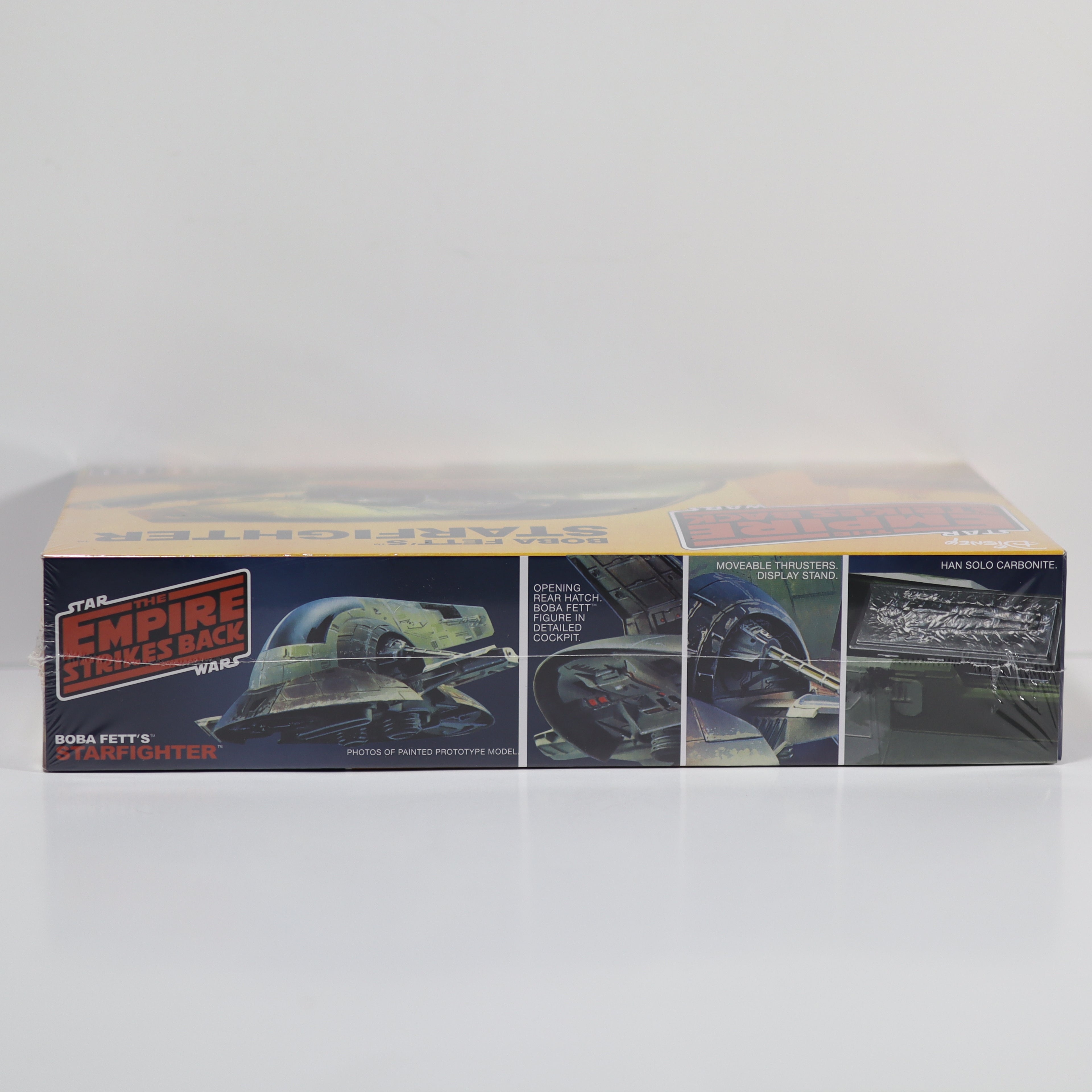 Box for a Star Wars model kit featuring a Speedfighter on a white background