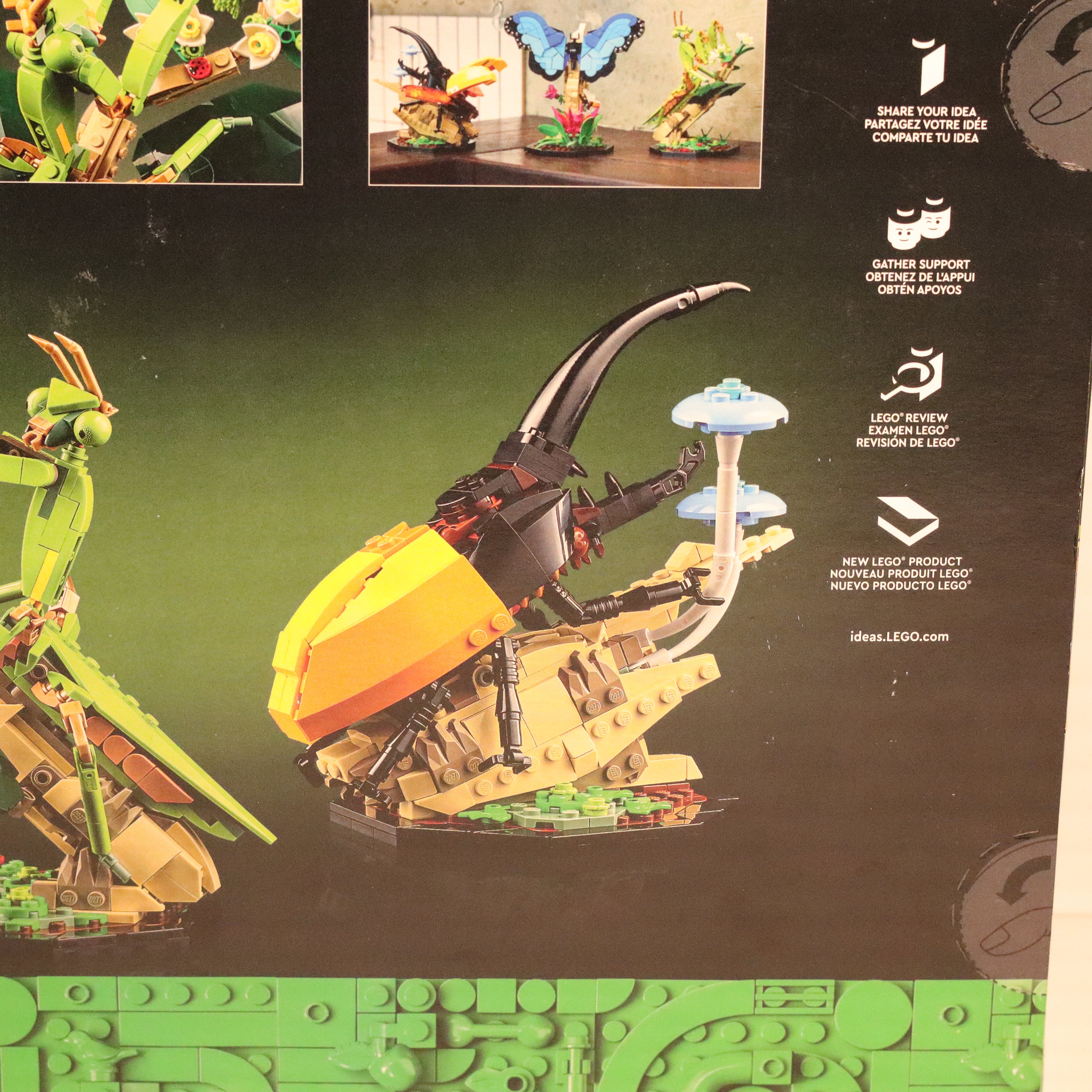 LEGO model of a dragon-like creature on a packaging back with branding and product information.