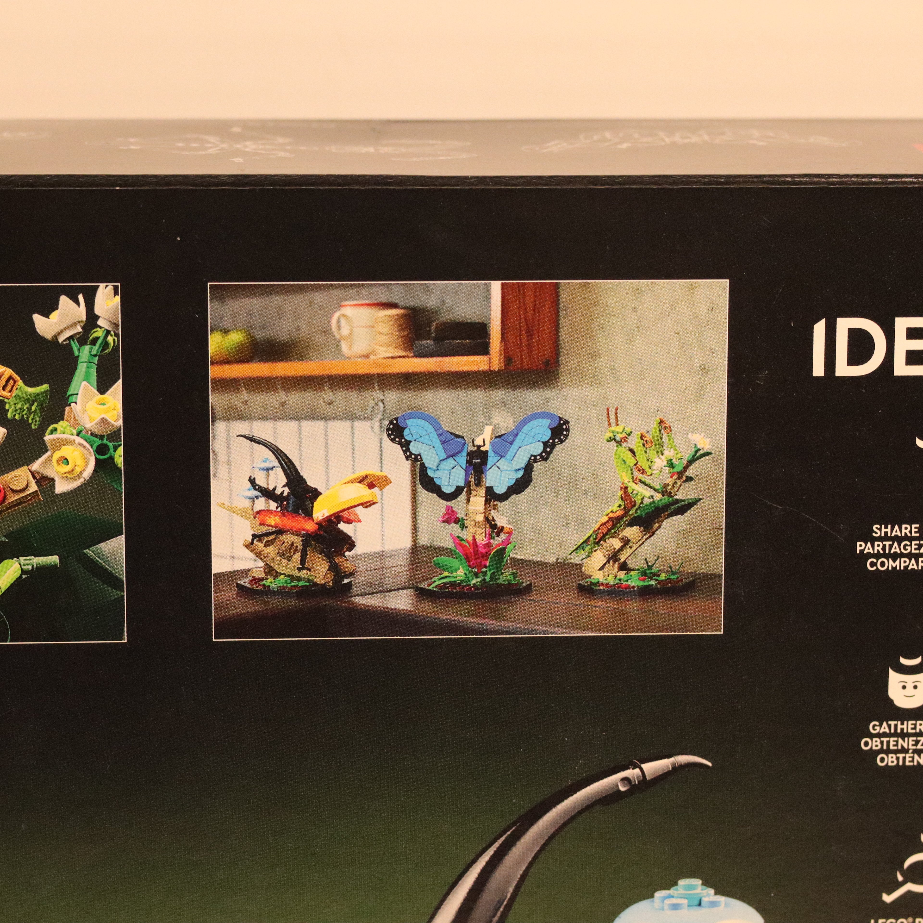 LEGO set packaging with model images and branding